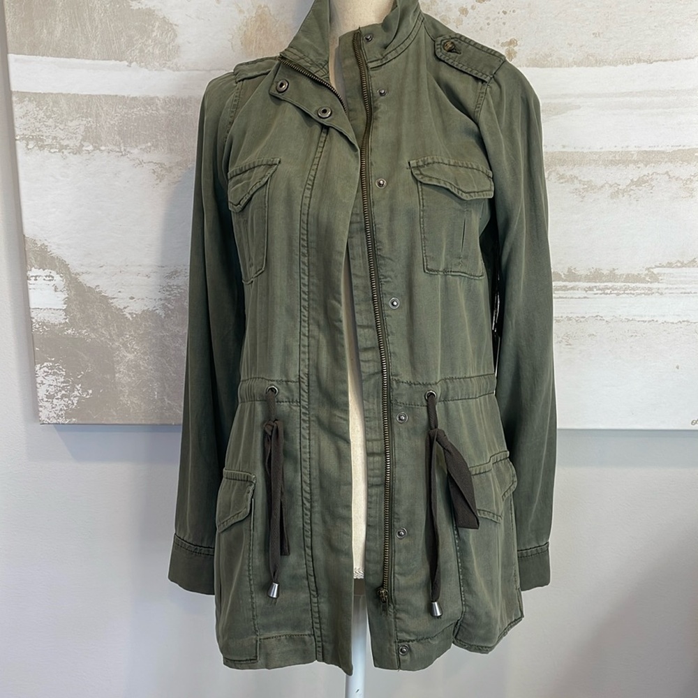 ELAN Lightweight army long sleeve jacket (nwt) 100% Tencel